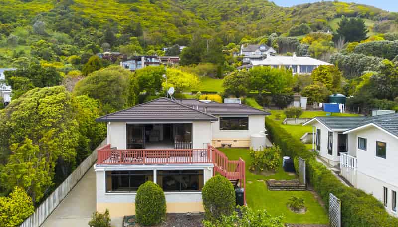 51 Kotare Street, Waikanae