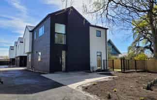 3/233 Edgeware Road, Edgeware