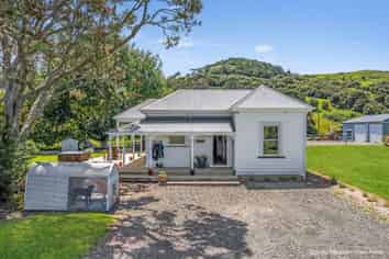 14 Kaipara Hills Road, Kaipara Flats