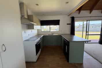 105 Hampton Road, Whangamata