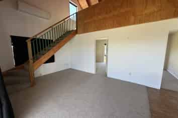 105 Hampton Road, Whangamata