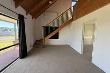 105 Hampton Road, Whangamata