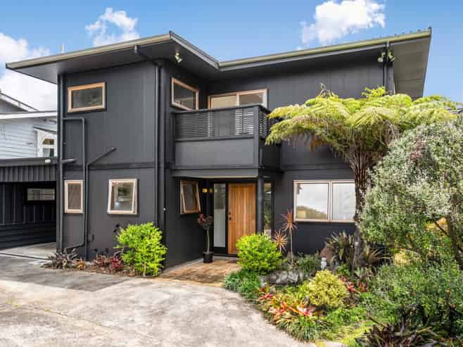 8A  Quest Terrace, Mount Roskill