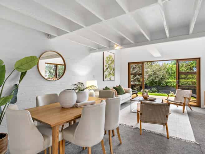 8A  Quest Terrace, Mount Roskill