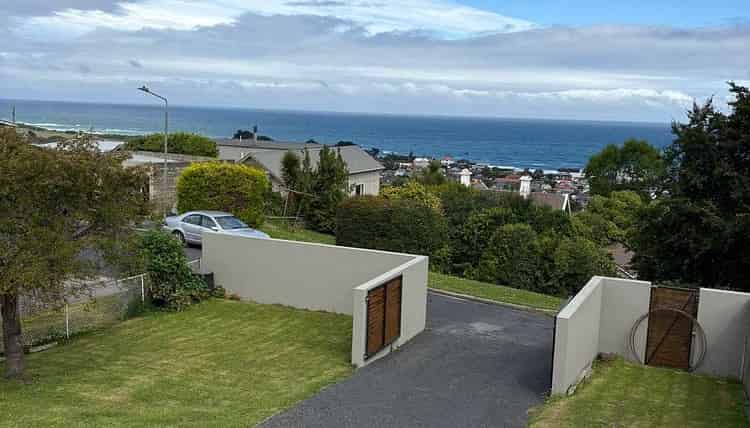 15 Seaview Terrace, Kew