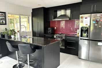 2/103 Glengarry Road, Glen Eden