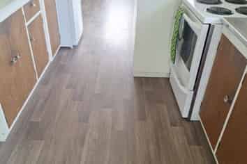 17 Montjoy, Stratford