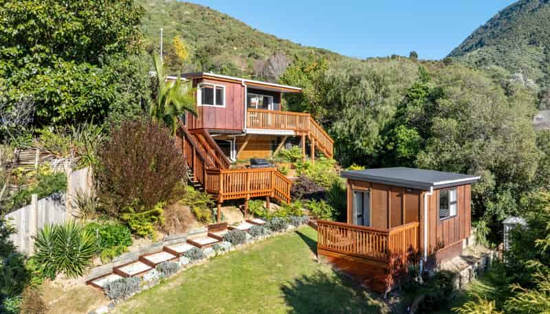 7 Webster Place, Picton