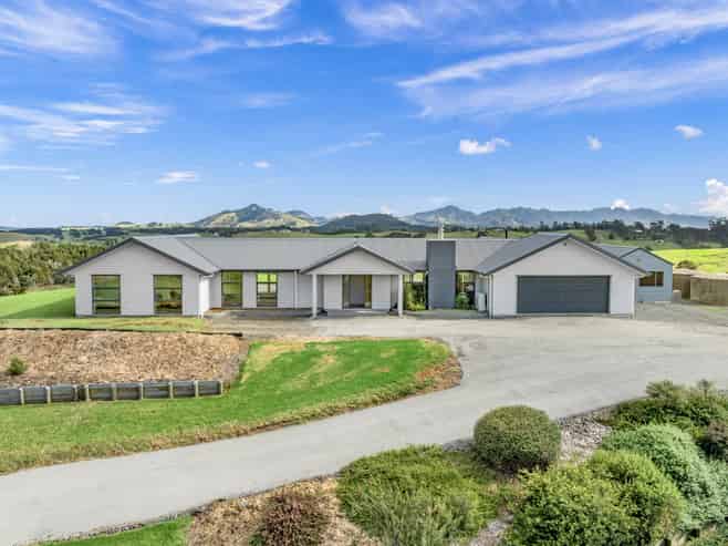 1014 Snooks Road, Maungakaramea