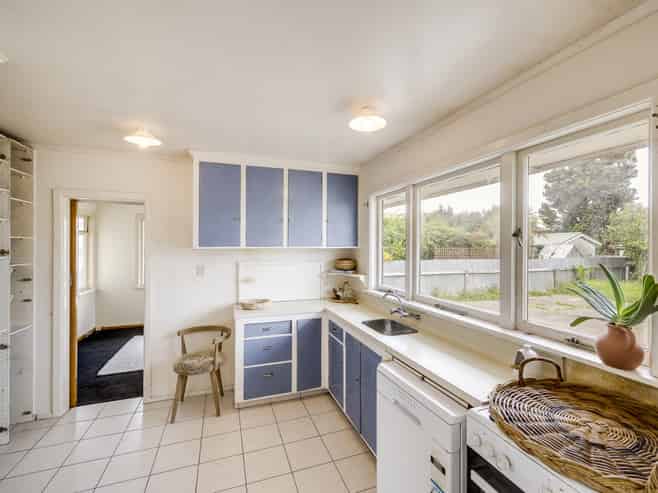 12 Trevelyan Street, Onekawa