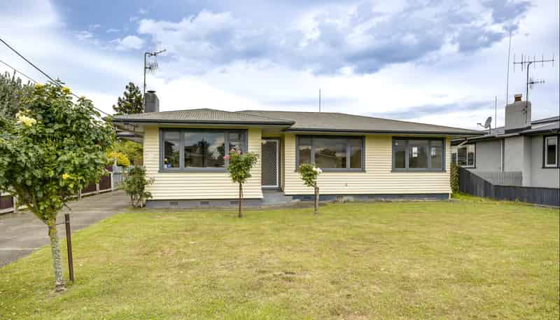 12 Trevelyan Street, Onekawa