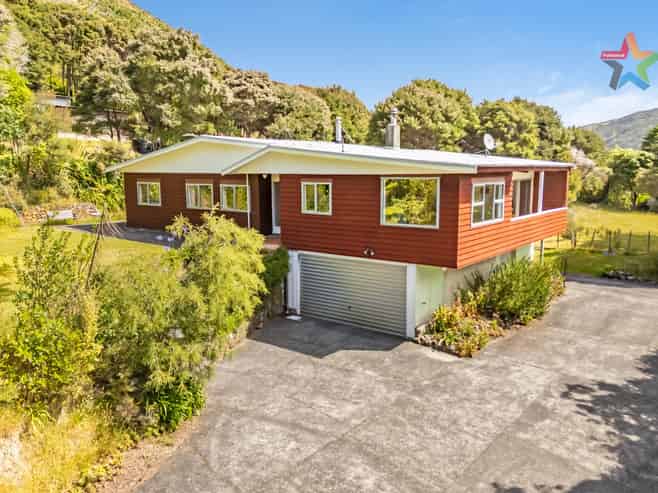 1119 Coast Road, Wainuiomata