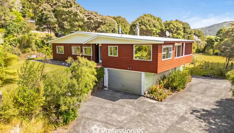 1119 Coast Road, Wainuiomata
