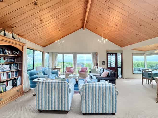 123 Marine Parade, Eastbourne