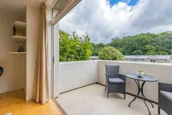 9/27 Birdwood Crescent, Parnell