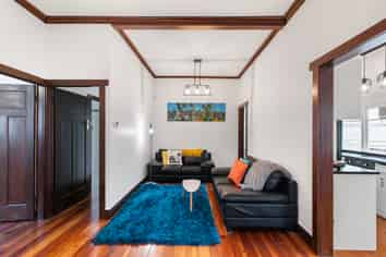 24 Peach Parade, Remuera