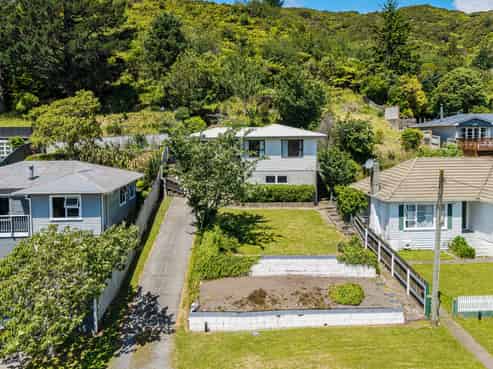 65 Coast Road, Wainuiomata