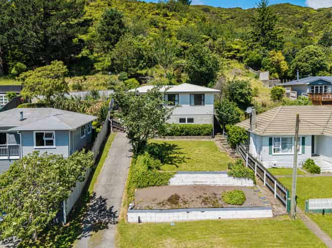 65 Coast Road, Wainuiomata