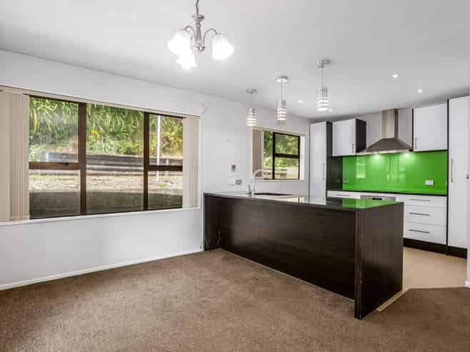 65 Coast Road, Wainuiomata