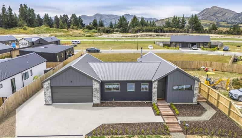 7 Onyx Street, Wanaka