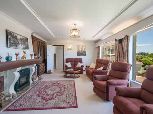 33 Arapiki Road, Stoke