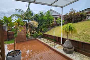 2 Broadfield Street, Massey