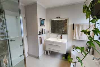 2 Broadfield Street, Massey