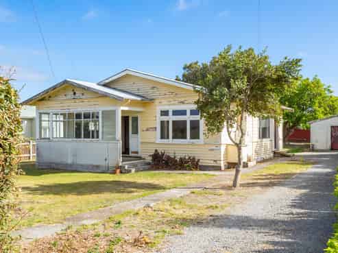 57 Venice Street, Martinborough