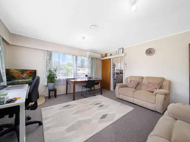 2/ 79 Rimu Street, New Lynn