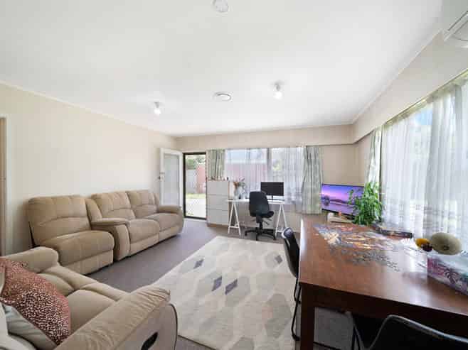 2/ 79 Rimu Street, New Lynn