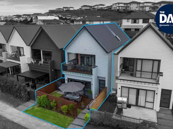 22 Arran Point Parade, Orewa