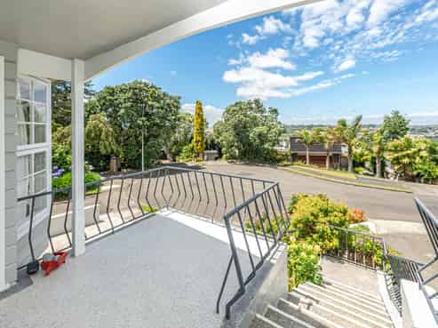 5A Alexa Place, Saint Johns Hill