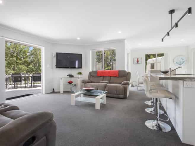 6A Highfields Drive, Katikati