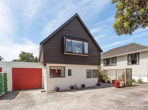 30A Haumia Street, Johnsonville