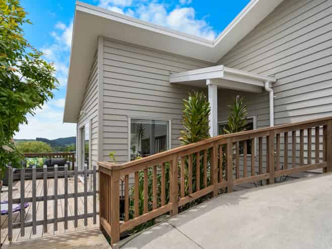 13 Rauta Way, Helensville