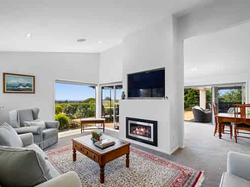 11A Lismore Street, Strandon