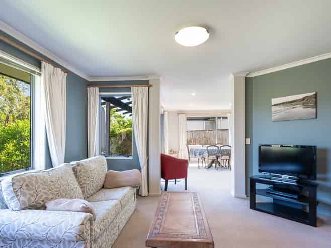 9 Essex Terrace, Stoke