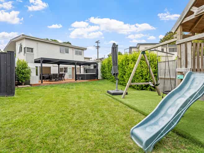 267 Vipond Road, Stanmore Bay