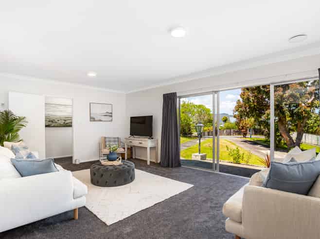 5 Atherstone Lane, Belmont