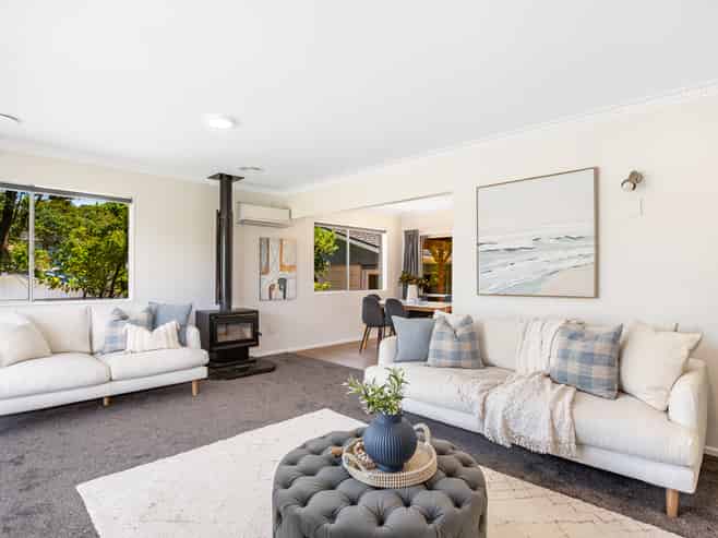 5 Atherstone Lane, Belmont