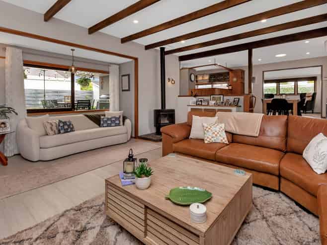 16 Huia Street, Whau Valley