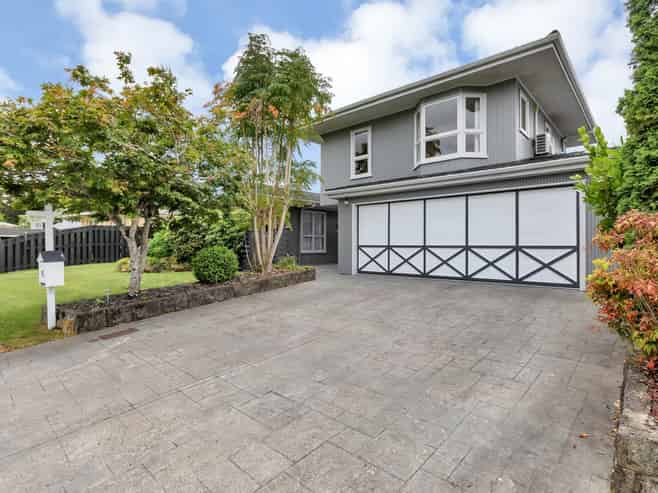 16 Huia Street, Whau Valley