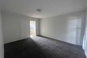 3/3 Luke Street, Otahuhu