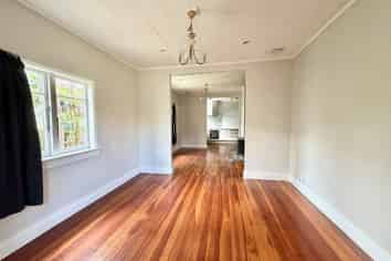 61 Rua Road, Glen Eden