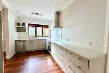 61 Rua Road, Glen Eden