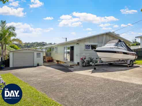 27 Penton Road, Stanmore Bay
