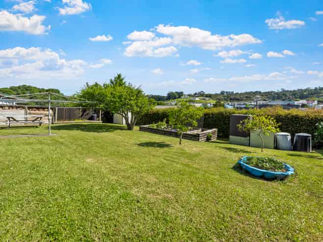 27 Penton Road, Stanmore Bay