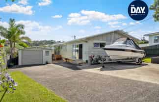 27 Penton Road, Stanmore Bay