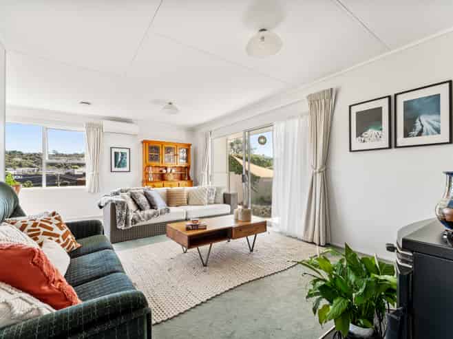 27 Penton Road, Stanmore Bay