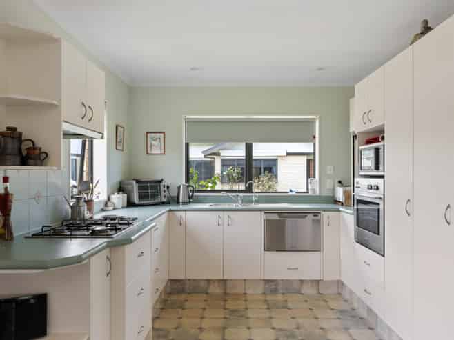 3 Coulston Place, Riverdale